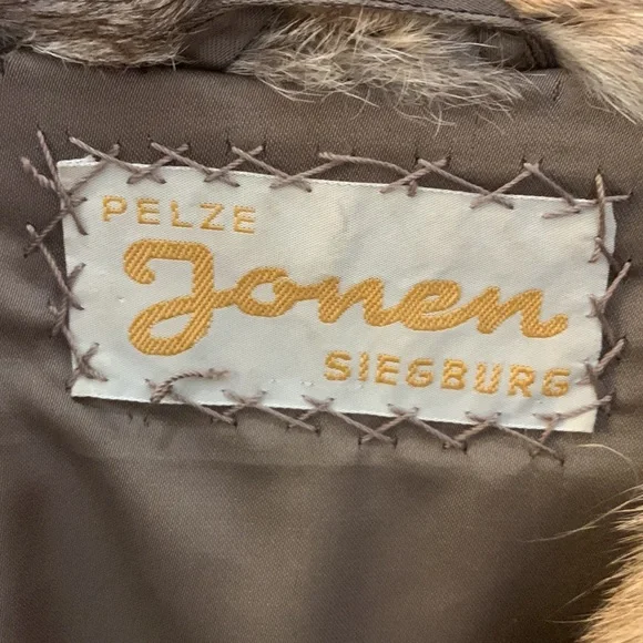 Real muskrat fur jacket - Picture 4 of 6